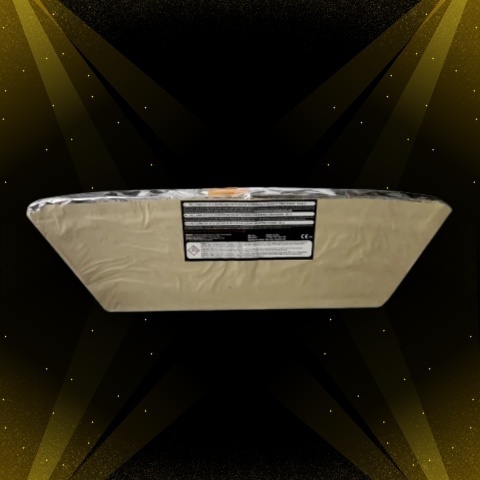 PXL/1.0/M06 One Row - White Strobo Willow Gold Strobo